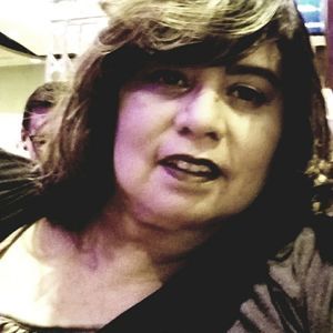 Meet your Posher, Martina olguin stacey